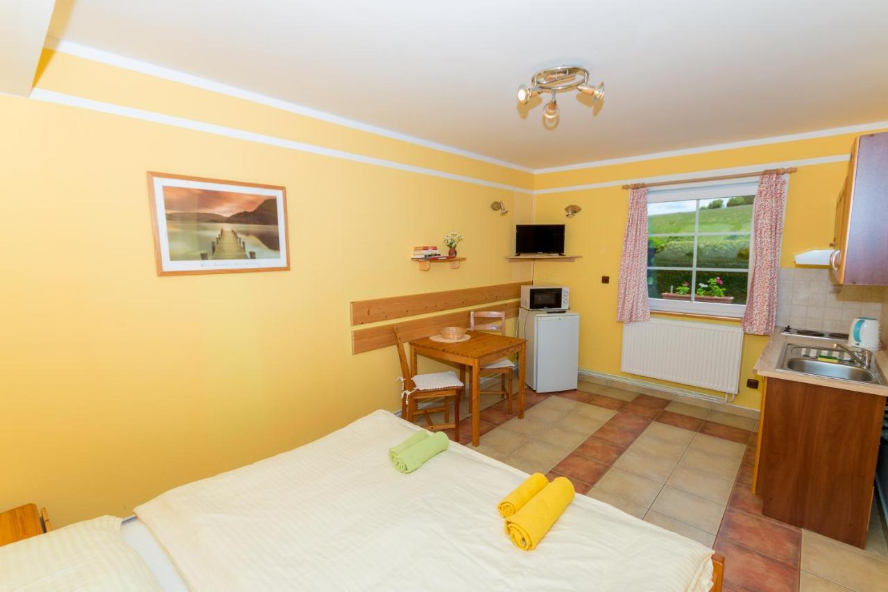 Apartments U Jezera Cerna Černá v Pošumaví Eksteriør bilde