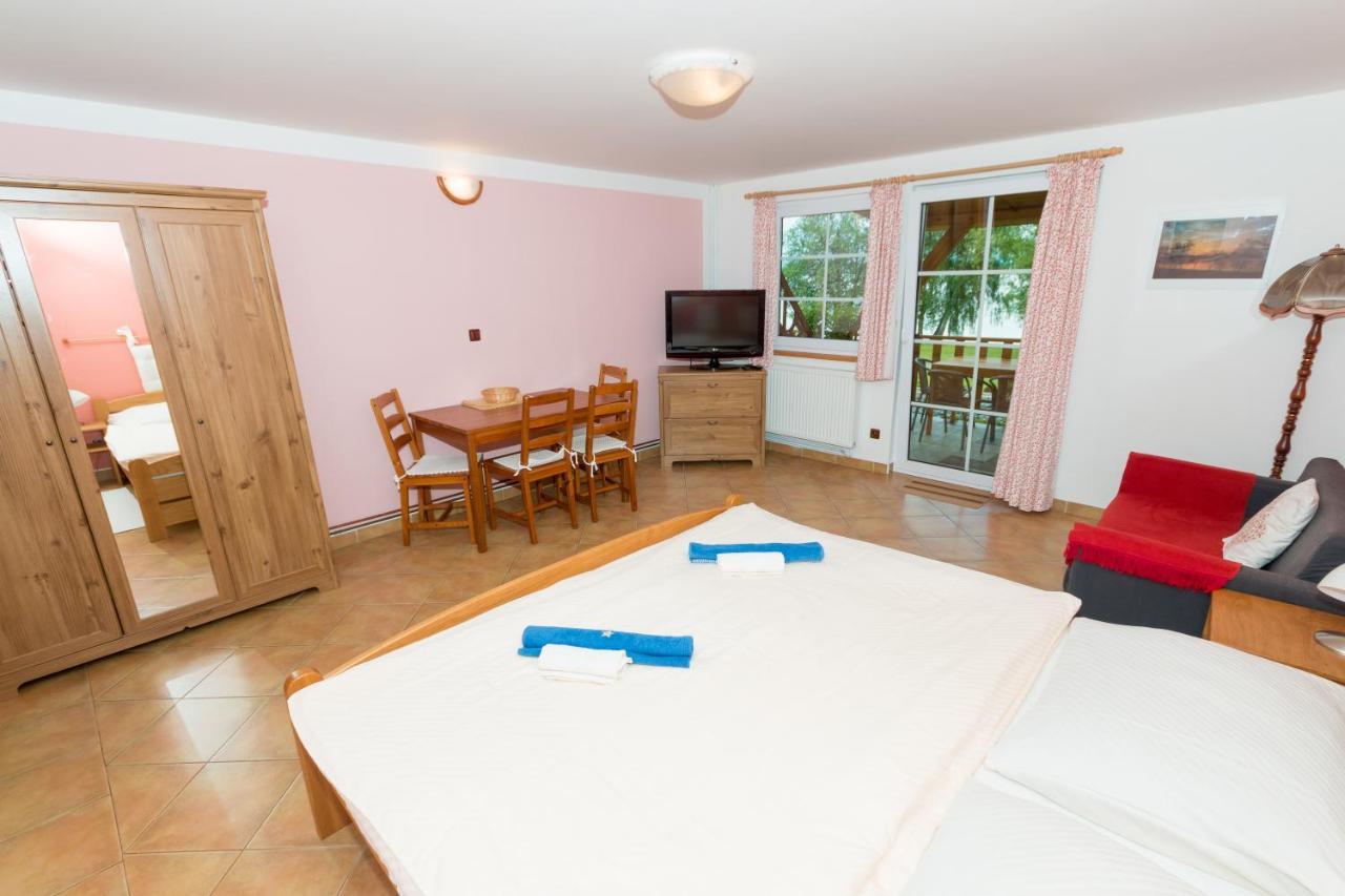 Apartments U Jezera Cerna Černá v Pošumaví Eksteriør bilde
